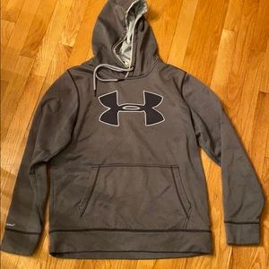 Under armour sweatshirt